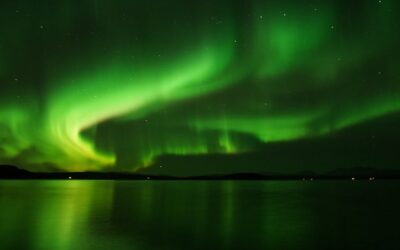 Chasing the Northern Lights: Best Places and Tips for Seeing the Aurora Borealis in Iceland